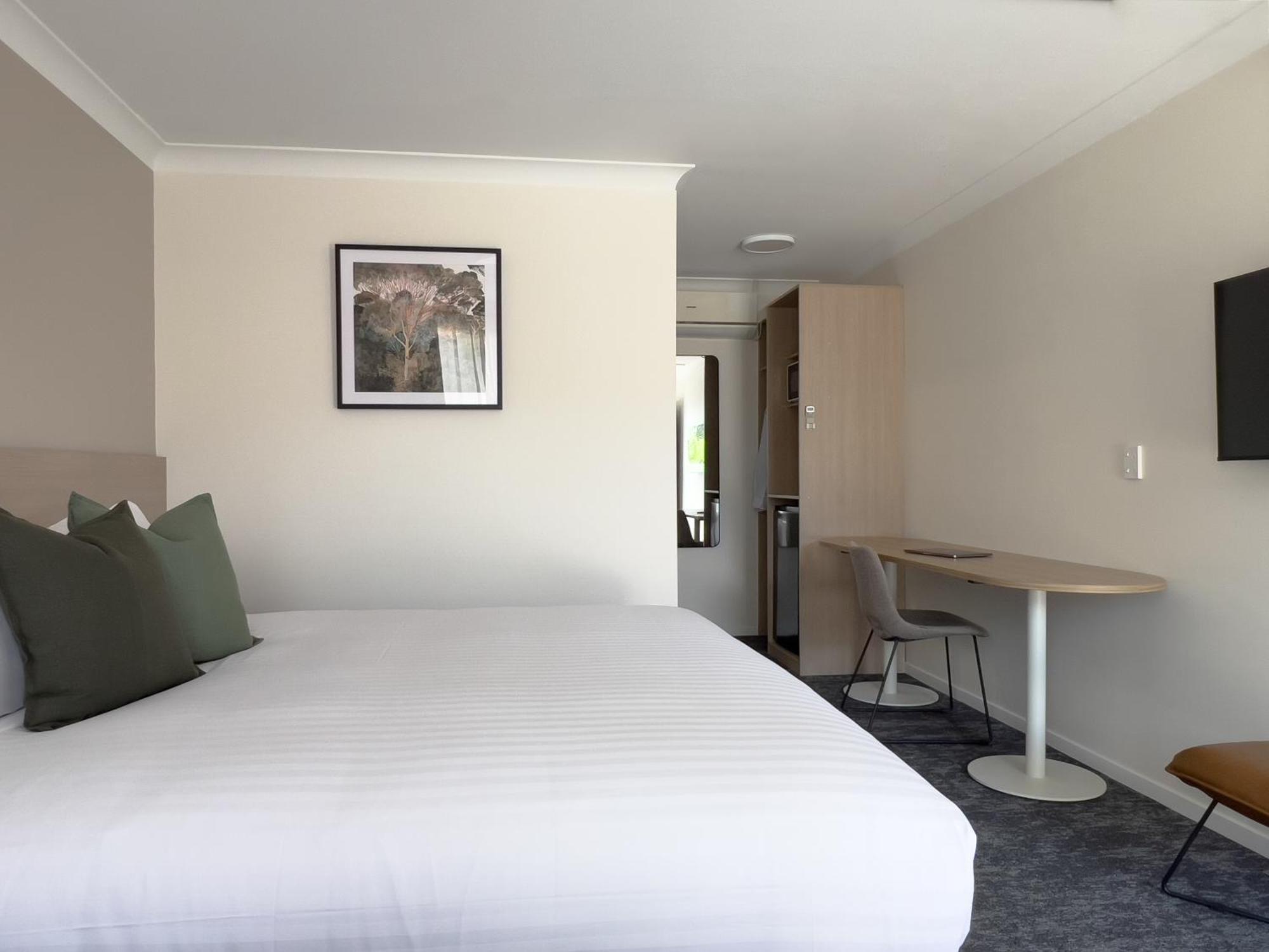 The Phoenix Artesian Spa Resort And Accommodation モーリー エクステリア 写真