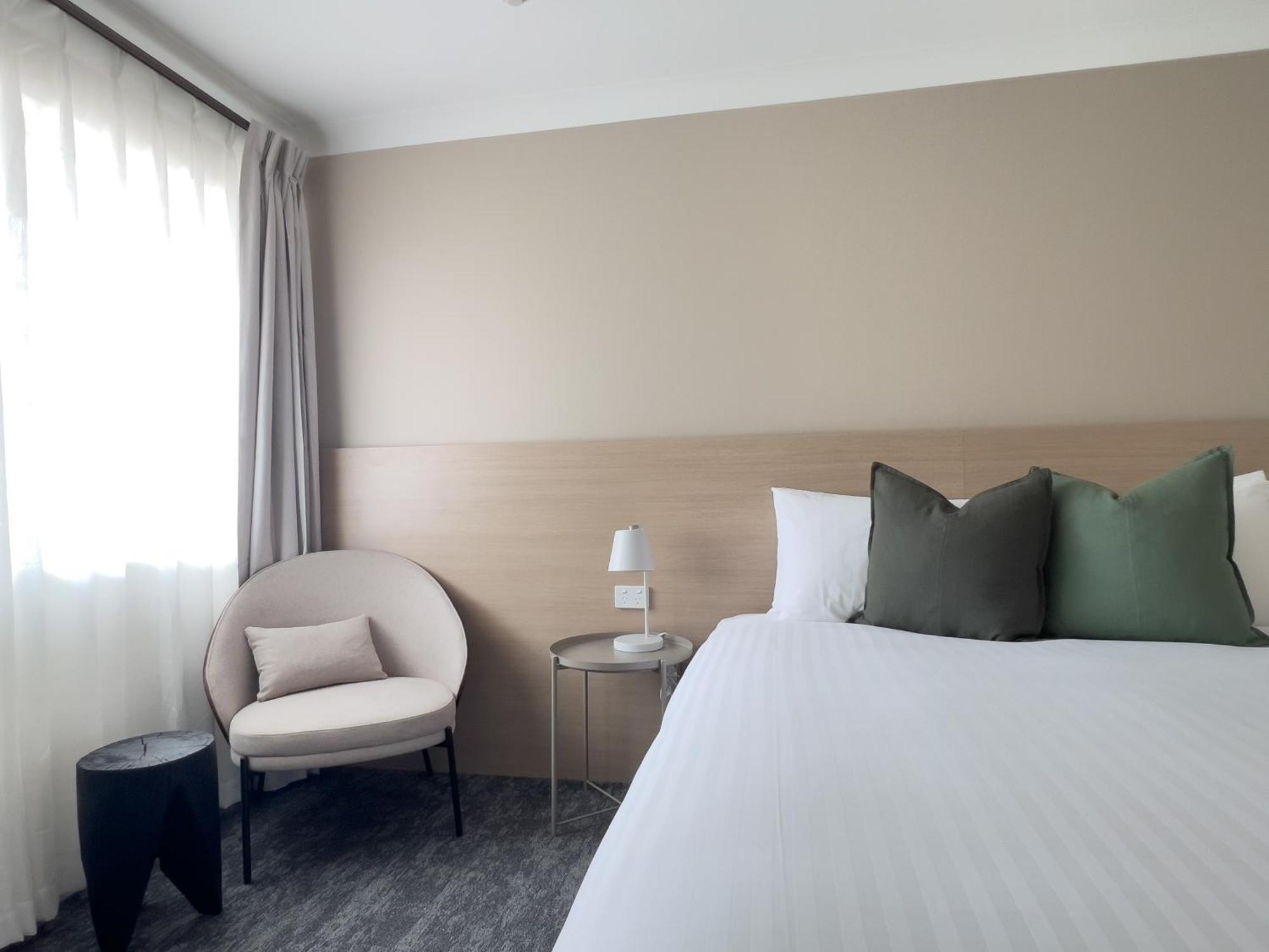 The Phoenix Artesian Spa Resort And Accommodation モーリー エクステリア 写真